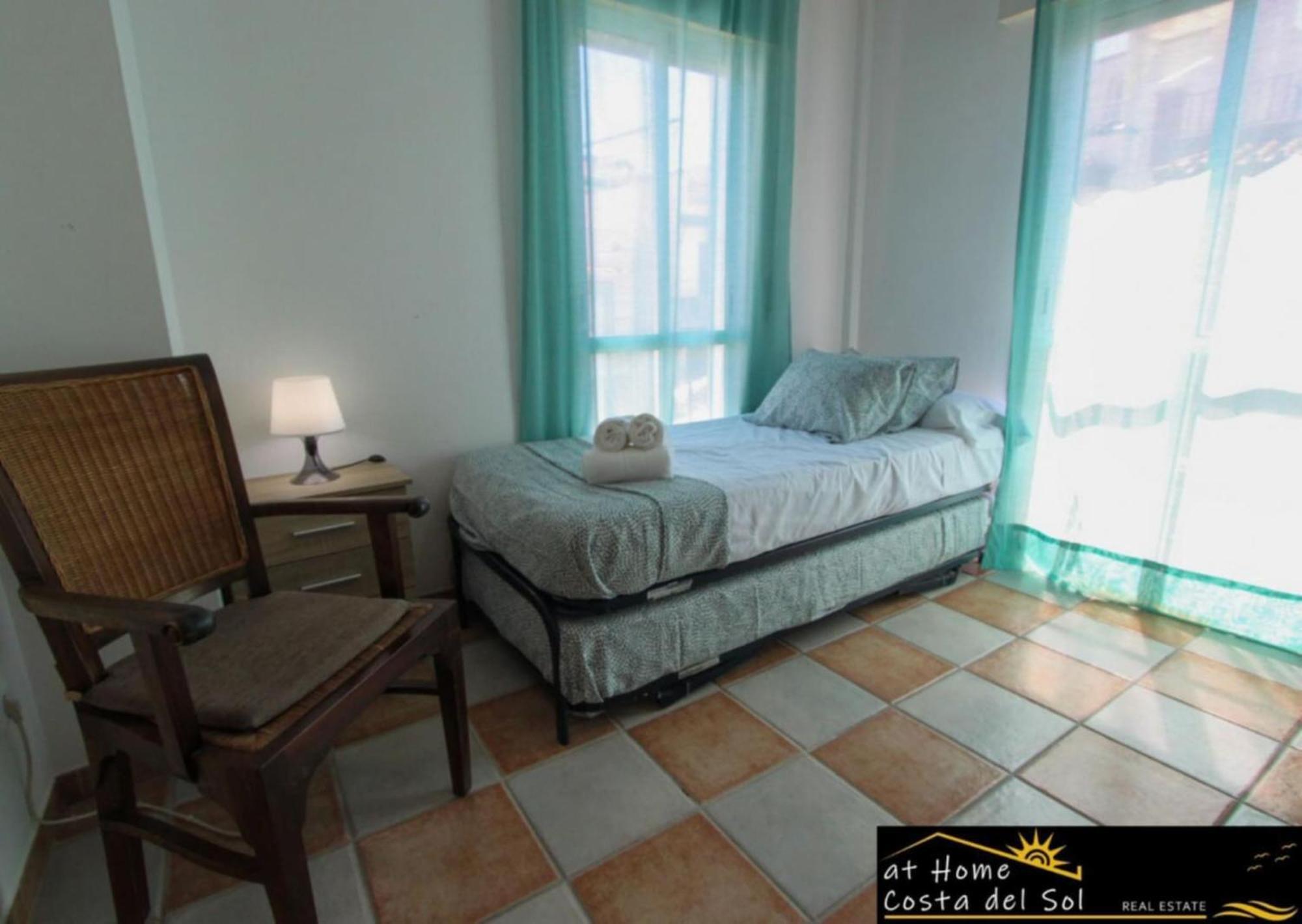 Apartamento En El Centro De Nerja By At Home Costa Del Sol Luaran gambar