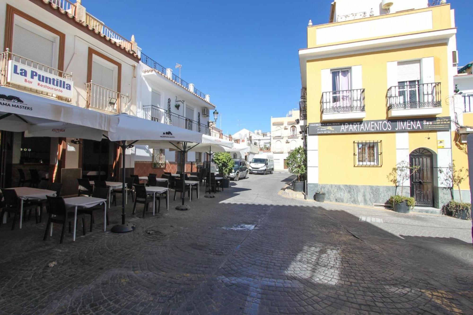 Apartamento En El Centro De Nerja By At Home Costa Del Sol Luaran gambar