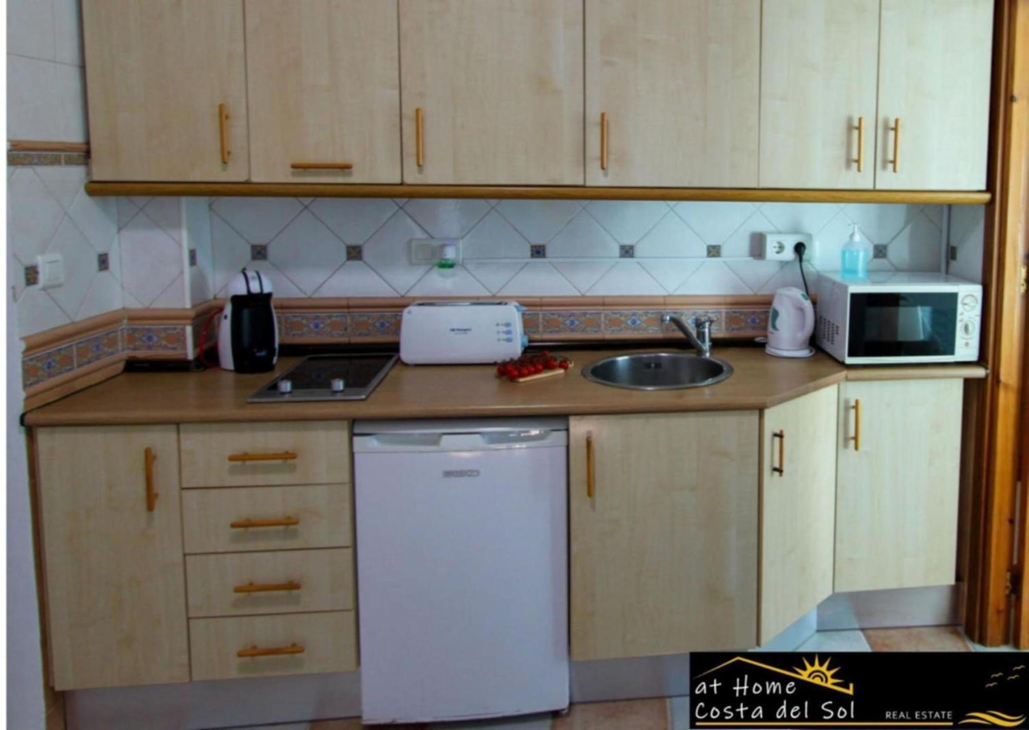 Apartamento En El Centro De Nerja By At Home Costa Del Sol Luaran gambar