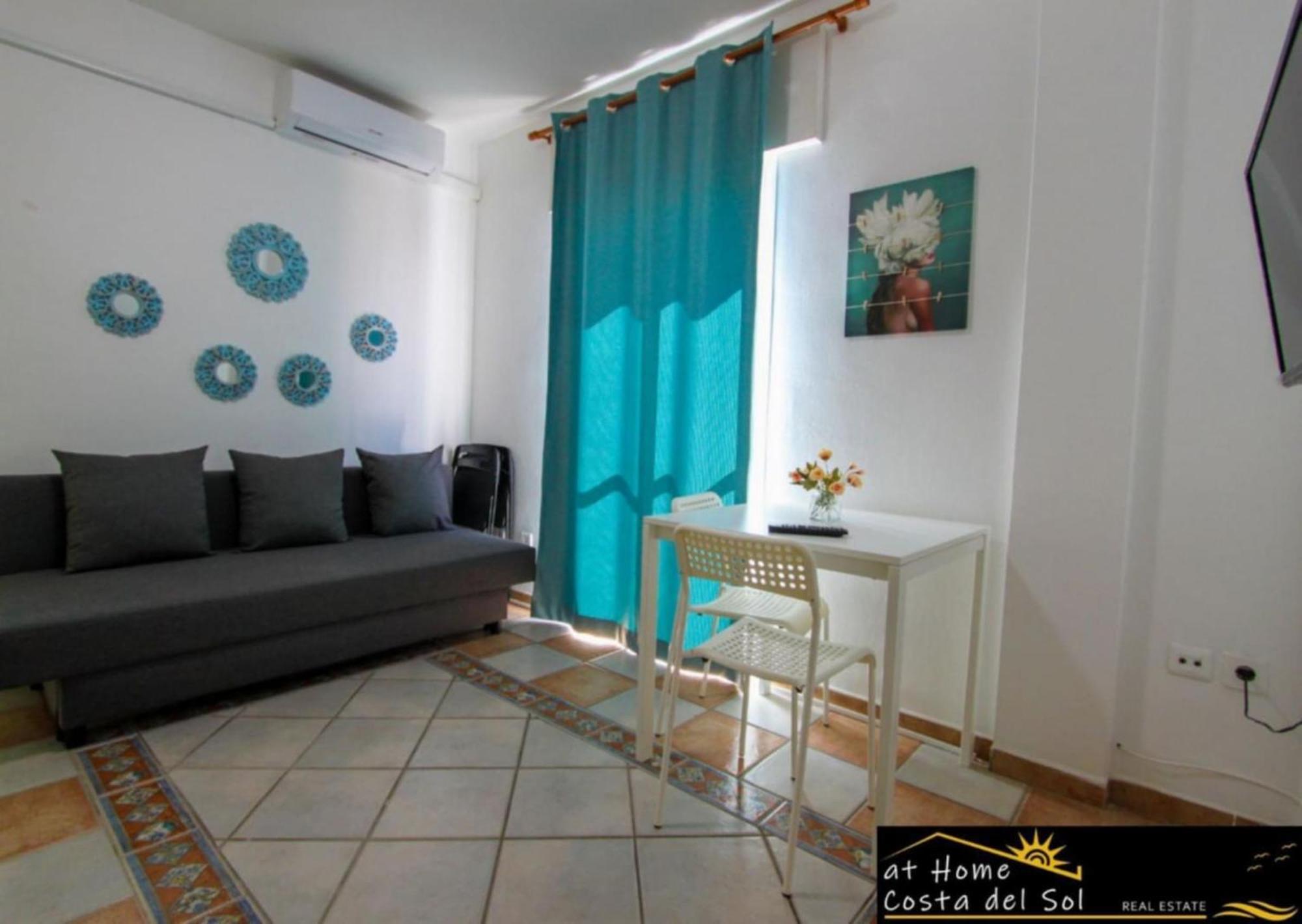 Apartamento En El Centro De Nerja By At Home Costa Del Sol Luaran gambar